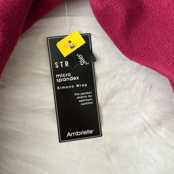 Ambrielle Robe - Picture 5 of 7